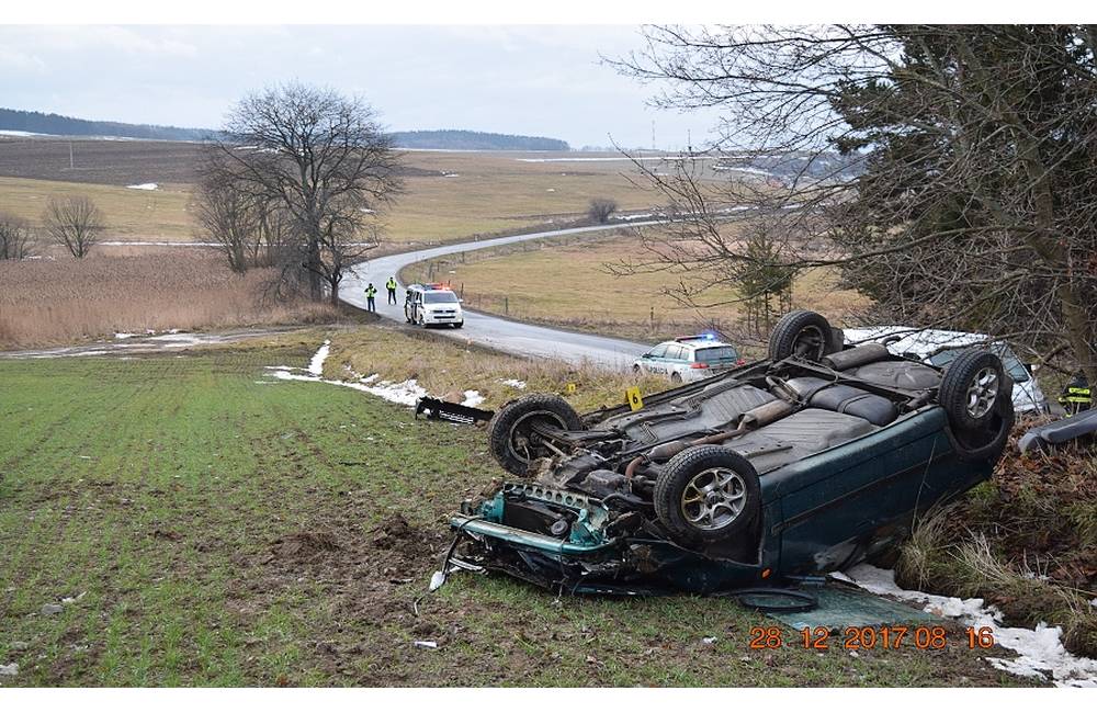 Pri obci Vlková sa stala smrteľná nehoda, mladý vodič zraneniam na mieste podľahol