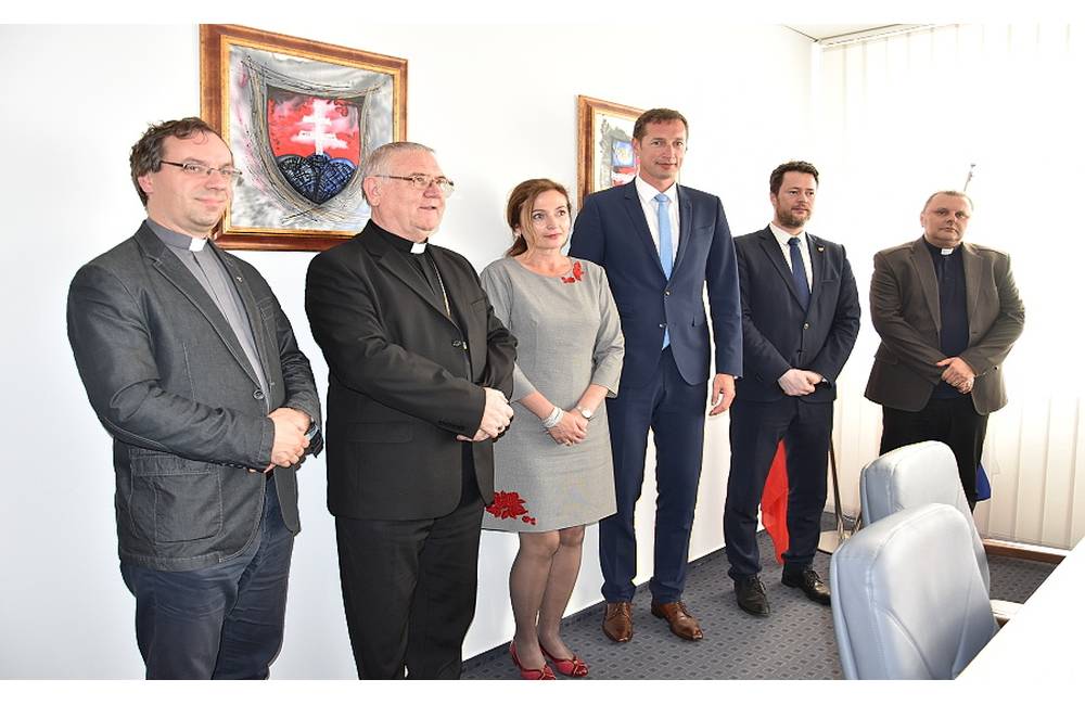 Prešovský kraj uzavrel dohodu o spolupráci pri príprave Národného stretnutia mládeže P18 v Prešove