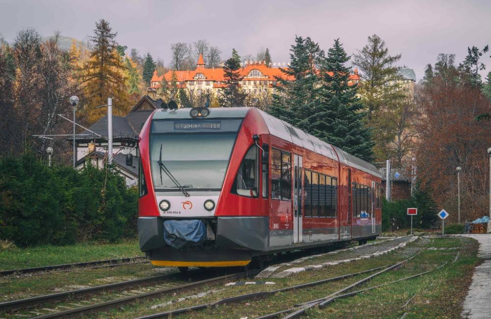 Železničná spoločnosť Slovensko posilní vlakové spojenia na trati Studený Potok – Tatranská Lomnica
