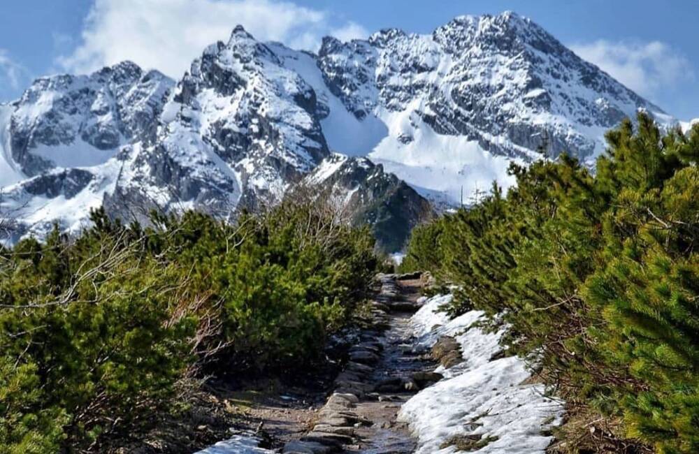 Niektoré turistické chodníky vo Vysokých Tatrách budú od novembra uzavreté. Zvieratá čaká zimný odpočinok