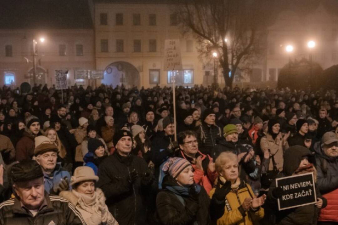 Opozičné protesty pokračujú: Účastníci sa opäť stretnú aj v Prešove a Poprade
