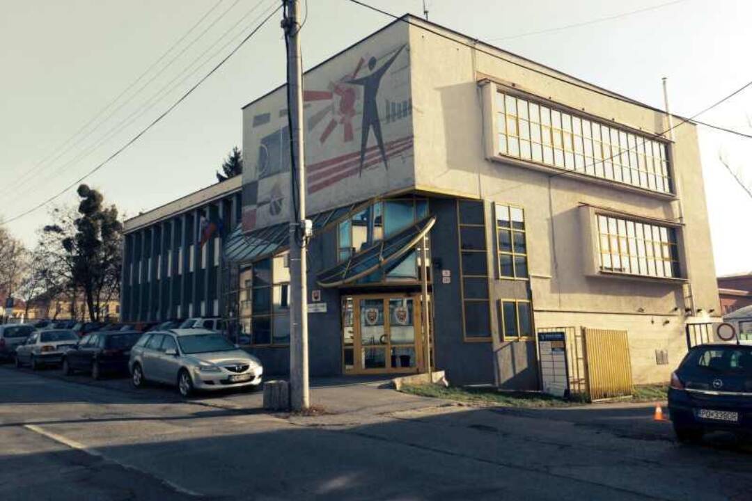 Colný úrad Prešov zaistil počas kontrol vyše 1 630 falzifikátov v hodnote 13-tisíc eur