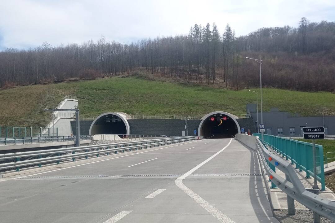 Časť diaľnice D1 vrátane tunela Prešov čaká v najbližších dňoch mimoriadna uzávierka