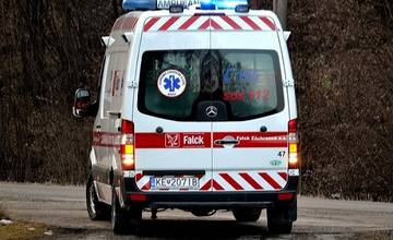 31-ročného muža počas servisnej údržby privalil motorový vozík, ťažkým zraneniam podľahol