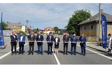 V rámci projektu Modernizácia cestného spojenia otvorili zrekonštruované úseky Prešov - Bardejov
