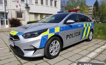 Prešovskí policajti dostali nové autá. Minister vnútra zdôrazňuje, že nejde o jednorázovú záležitosť
