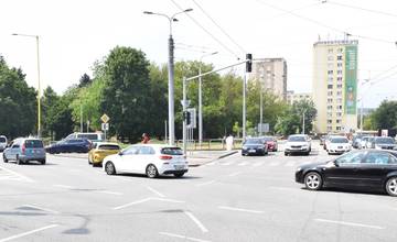 Na prešovskej križovatke došlo k zrážke dvoch áut. Polícia hľadá svedkov tejto dopravnej nehody