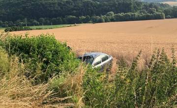 Pri dopravnej nehode na ceste medzi Hanušovcami nad Topľou a obcou Bystré zahynul 22-ročný spolujazdec
