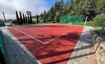 Obyvatelia Spišského Podhradia môžu opäť športovať na zrekonštruovanom multifunkčnom ihrisku