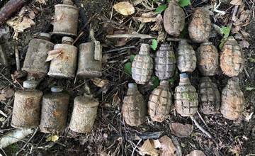 Muž našiel v okrese Svidník 19 granátov z obdobia druhej svetovej vojny