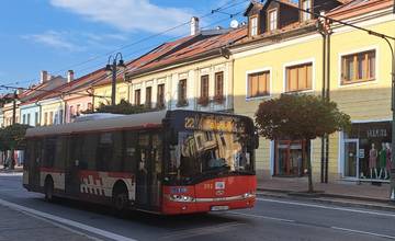 Dopravný podnik v Prešove od októbra zavedie zľavy pre seniorov, ročný lístok si môžu kúpiť za jedno euro