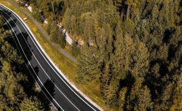 FOTO: Úsek medzi Starým Smokovcom a Tatranskými Matliarmi je takmer hotový