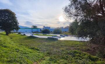 Pozrite si, ako vyzerá nový skatepark v Starej Ľubovni. Aktuálne je už otvorený pre verejnosť