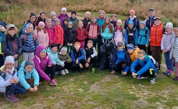 O čistejšiu Tatranskú Lomnicu sa pričinili žiaci kežmarskej školy, za odmenu sa im ukázala srnka