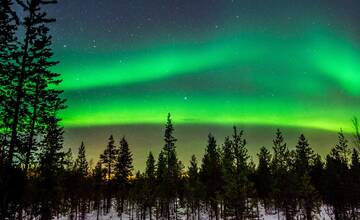 Počas víkendu sa môže objaviť polárna žiara, ktorú bude možné sledovať aj zo Slovenska