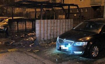 Hasiči a policajti mali v okrese Prešov náročný Silvester: Horeli kontajnerové nádoby a sklad spoločnosti