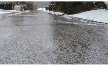 Počas víkendu platia pre okresy Prešovského kraja výstrahy pred poľadovicou, očakáva sa aj víchrica