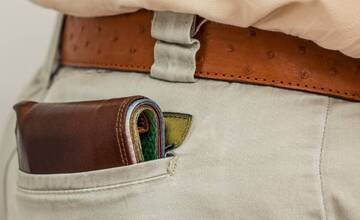 Muž mal mobil a peňaženku pri sebe, no to odvážneho páchateľa v Lipanoch neodradilo