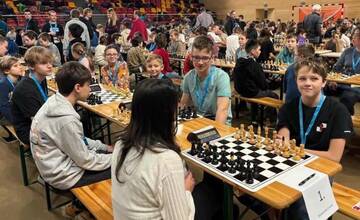 V Bardejove si zmeralo sily takmer 400 mladých šachistov