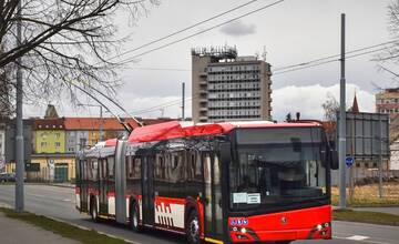 Nové parciálne trolejbusy, ktoré poputujú do Prešova, už odjazdili prvé skúšobné kilometre v Plzni