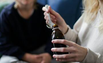 Z predaja sťahujú známy sirup proti kašľu, dôvodom je nedostatok v kvalite