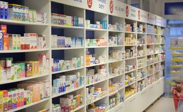 Nespotrebované lieky sa hromadia v lekárňach. Po roku ich budú konečne zvážať