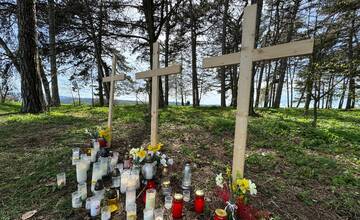 V stredu sa rozlúčia s dievčatami, ktoré tragicky zomreli pre nehode v Spišskom Podhradí