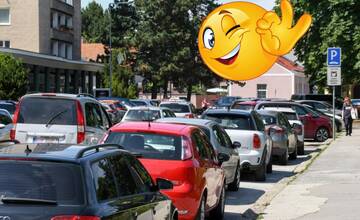 VIDEO: Pozrite si, ako správne zaparkovať a neošúchať susedné auto