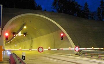 Diaľnica D1 vrátane tunela Bôrik bude v nočných hodinách uzatvorená. Dôvodom je aj oprava opadajúceho náteru