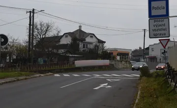 Vranovská križovatka na Nemocničnej: Polícia varuje vodičov pred chaosom