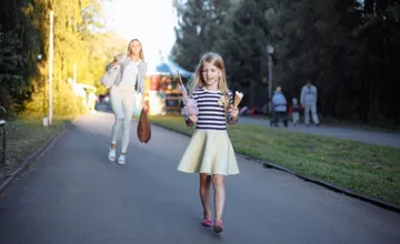 Prešovčanka hľadá svedkov piatkového incidentu na zastávke Pod Šalgovíkom, ten mohol pre jej dcéru skončiť tragicky