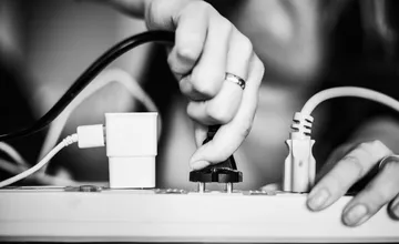 V Humennom nepôjde elektrina celé hodiny, mesto varuje obyvateľov niekoľkých ulíc pred odstávkou