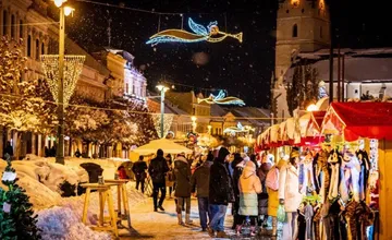Síce je ešte len leto, no v Prešove sa myslí na všetko. Predajcovia sa už môžu prihlásiť na tohtoročné vianočné trhy