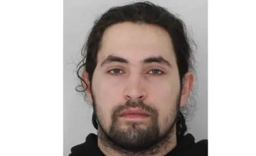 Nevideli ste Jaroslava zo Starej Ľubovne? Pátra po ňom polícia, bol na neho vydaný príkaz na zatknutie