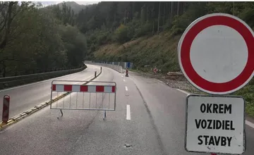 Na D1 v podjazde Lučivná sa pripravte na dopravné obmedzenie. Pre stavebné práce vás pár dní čaká čiastočná uzávierka