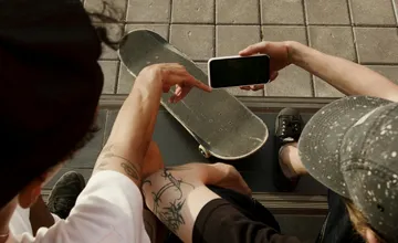 KVÍZ: Ako dobre ovládate slang najmladších generácií? Otestujte svoje znalosti o slovách Gen Z a Alfy