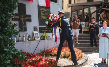 FOTO: Smutné výročie v Poprade, na pamiatku obetí z roku 1968 neprišiel ani jeden politik