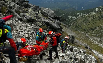 FOTO: Horskí záchranári boli opäť v pohotovosti, zasahovali aj pri páde pri Kriváni