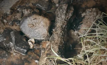 Muž v okrese Vranov nad Topľou objavil pod mostom mínu z 2. svetovej vojny, na miesto vyrazil pyrotechnik