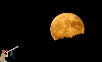 Zdvihnite oči k večernej oblohe, v pondelok nás čaká prvý superspln v tomto roku! Nebude však posledný