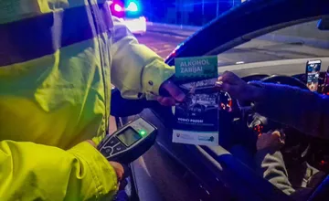 Po Prešove jazdil 33-ročný Ukrajinec pod vplyvom alkoholu. Policajti u neho odhalili takmer 2,5 promile
