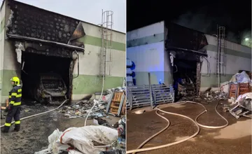 FOTO: Nočný požiar výrobnej haly pri Prešove. Škoda presiahla 1,5 milióna eur, zasahovali desiatky hasičov