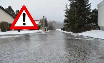 Cesty v Prešovskom kraji sú zľadovatené, pozor na šmyk aj nehodu pred Humenným