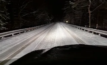 Ďalšie výstrahy pre východ Slovenska. Spadnúť môže až 25 cm snehu, teploty klesnú pod -15 stupňov Celzia
