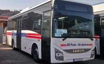 Zlodeji vykrádali autobusy priamo na stanici v Prešove, vyrušil ich okoloidúci, lup si však so sebou odniesť nestihli