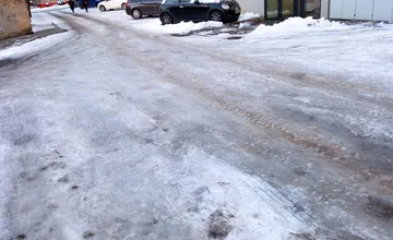 MAPA: Poľadovica v celom kraji a víchrica v horách, SHMÚ varuje Prešovský kraj pred rizikami