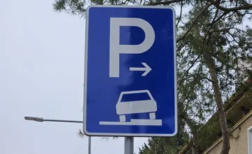 Pripravte sa na zmenu parkovania pri svidníckej nemocnici. Bezplatný vstup do areálu sa končí