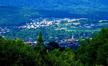 Nová poliklinika na aktívnom zosuve? Obyvatelia Šidlovca bijú na poplach, žiadajú zásah mesta