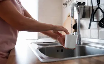 Podtatranská obec upozorňuje obyvateľov, aby nepili vodu z vodovodu. Došlo k nadmernému použitiu chlóru