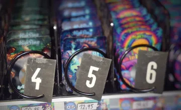 FOTO: V Poprade predával automat látky s psychotropným účinkom, zákazníci o tom nemuseli ani vedieť